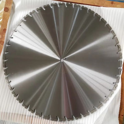 600-1600mm Laser geschweißte Diamant-Wand Sägeblätter ohne Erröten - Bolzenlöcher zu schneiden
