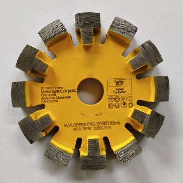 160mm Biesen-Punkt-Blatt für den Schnitt des Betons, stark Beton, weich Beton mit den Schutzzähnen