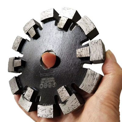 160mm Biesen-Punkt-Blatt für den Schnitt des Betons, stark Beton, weich Beton mit den Schutzzähnen