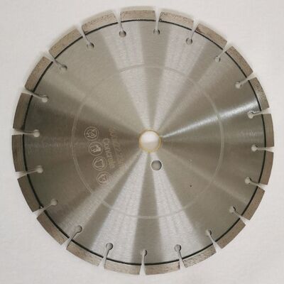 550mm Laser-Diamant-Beton Sägeblätter für trockenen oder nassen Ausschnitt-Beton-Boden